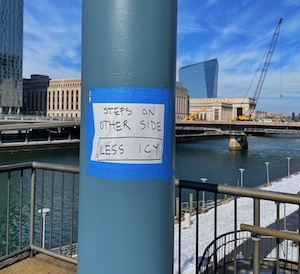 a helpful sign in Philadelphia