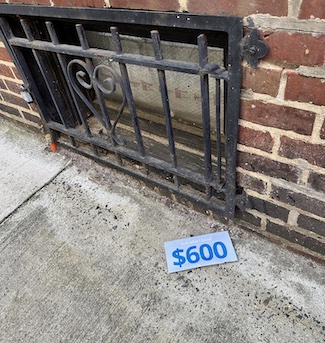 $600 found on a city sideway